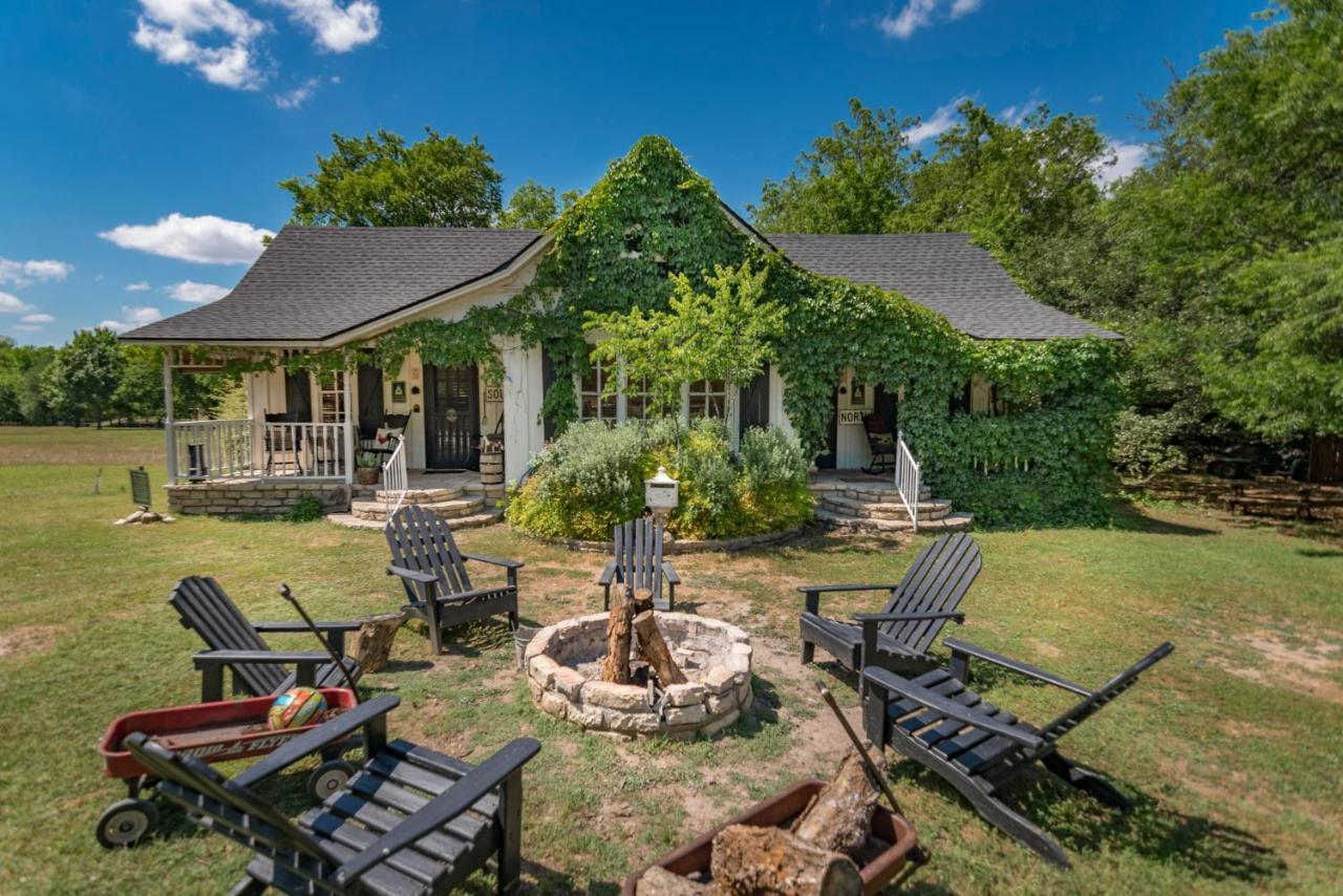 Country Woods Inn Glen Rose Eksteriør bilde