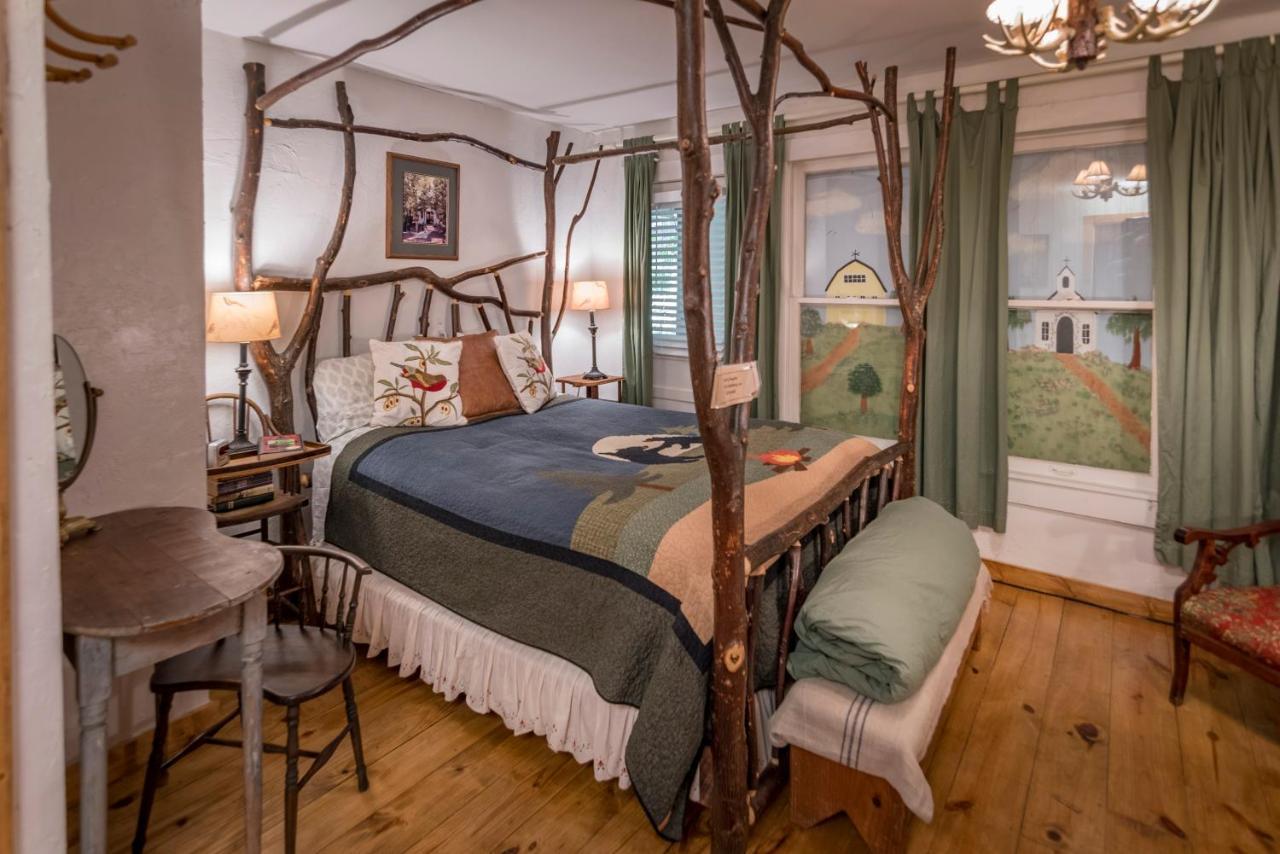 Country Woods Inn Glen Rose Eksteriør bilde