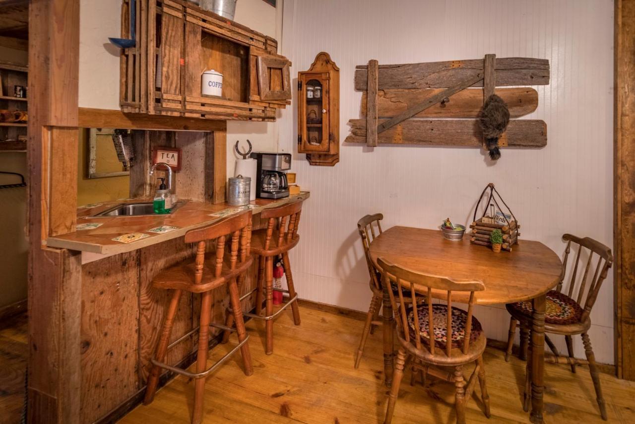 Country Woods Inn Glen Rose Eksteriør bilde